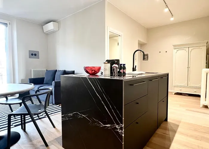 Comecasa Fashion Apartment In Via Mantova