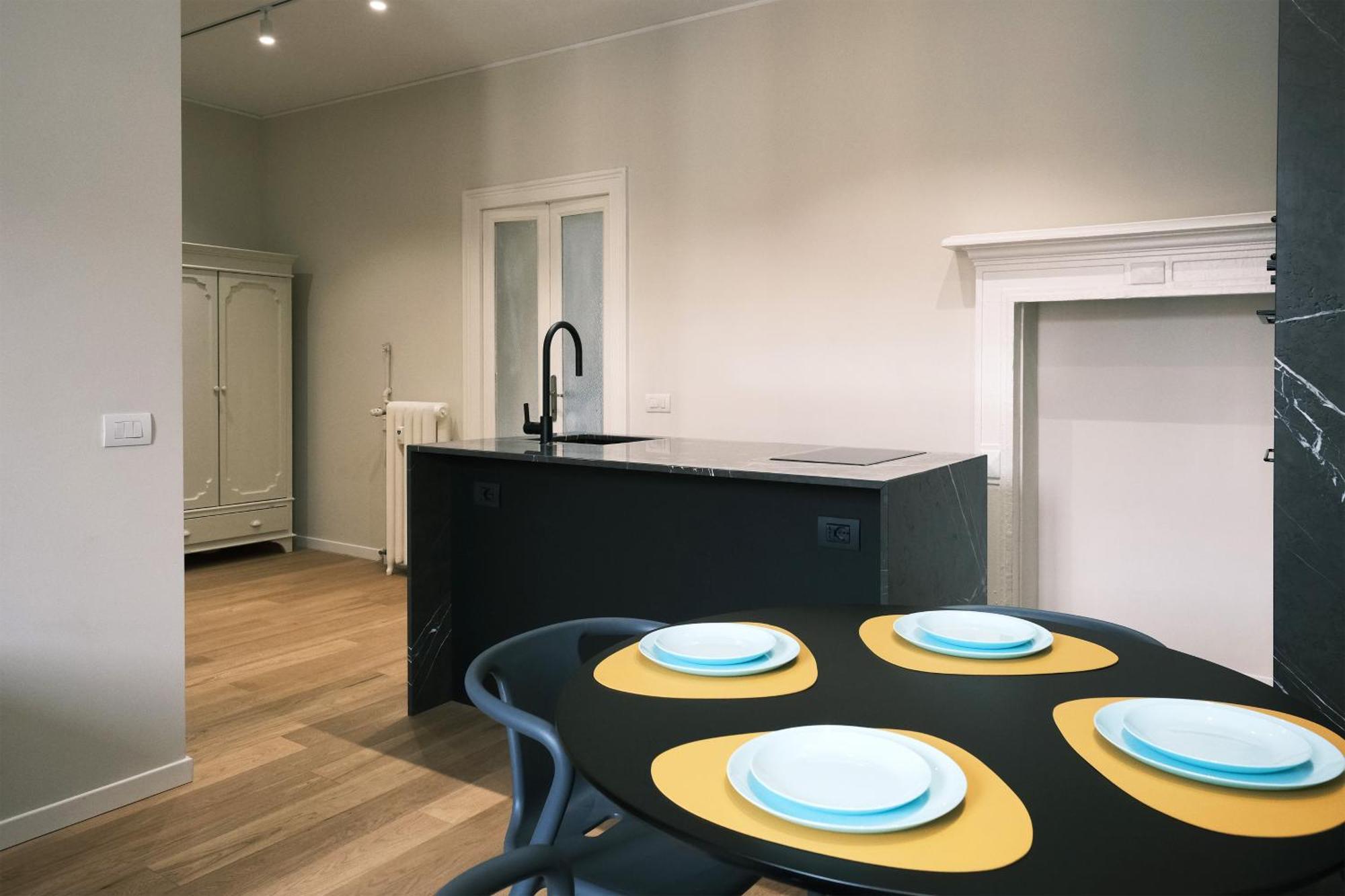 Comecasa Fashion In Via Mantova Appartamento